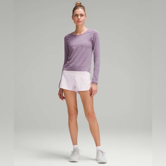 A Lululemon Speed Up High-Rise Lined Short 2.5" - Picture 1 of 5